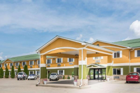  Super 8 by Wyndham Bedford  Бедфорд